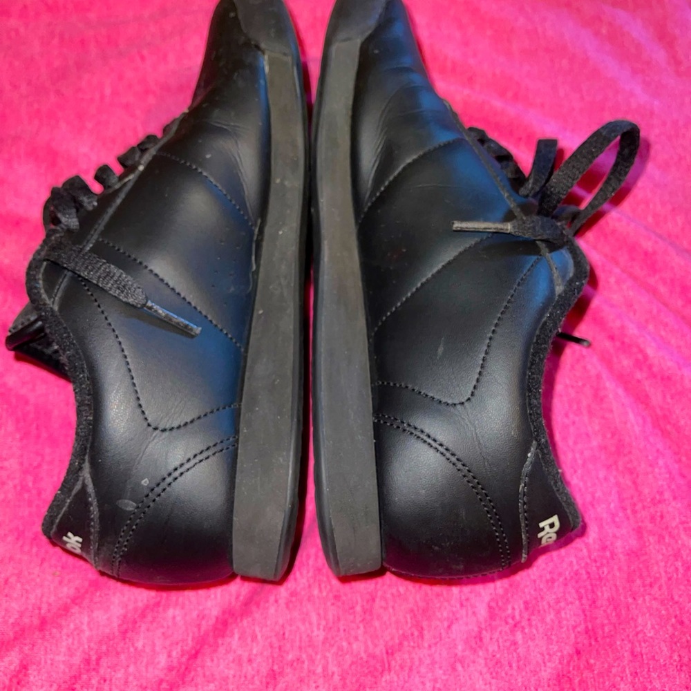 Reebok sneaker